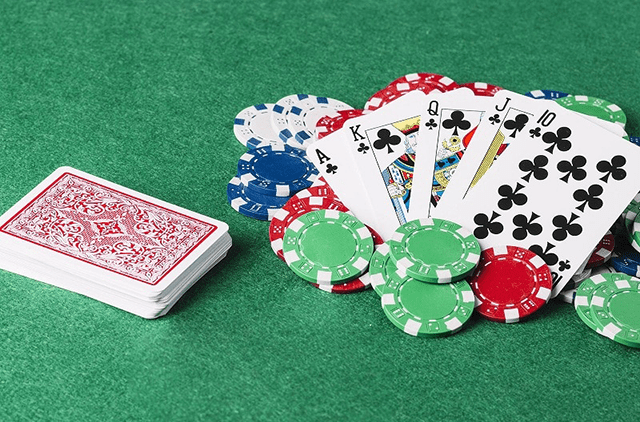 Đâu là cách giúp bạn đánh bại đối thủ ở trong bài Poker?